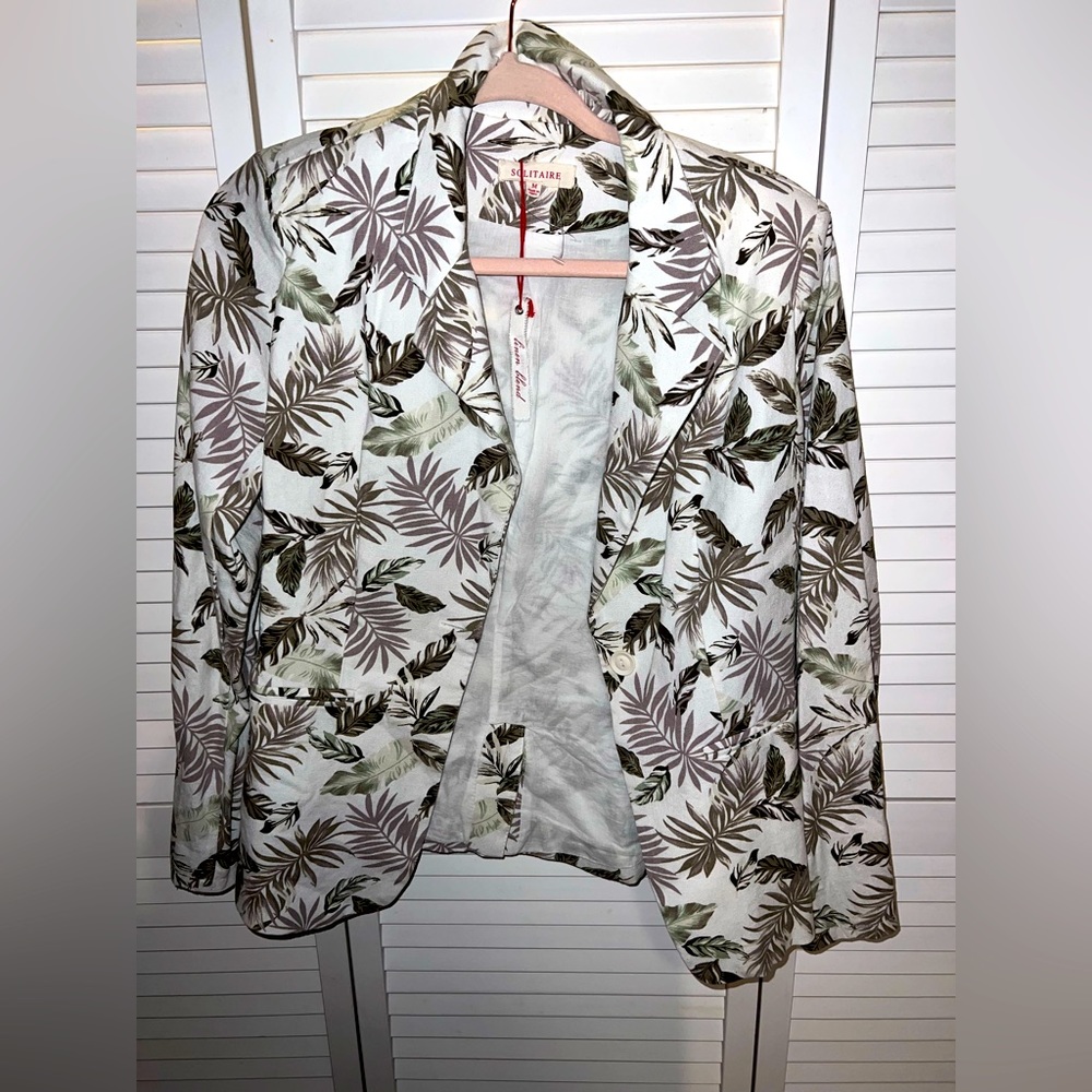 Tropical theme blazer - Office attire